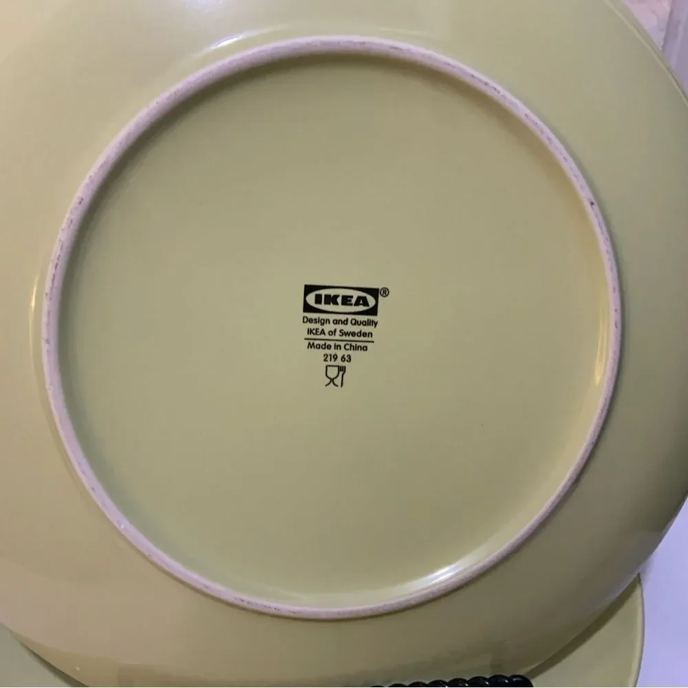 6 IKEA FARGRIK DINNER PLATES CELERY LIME GREEN